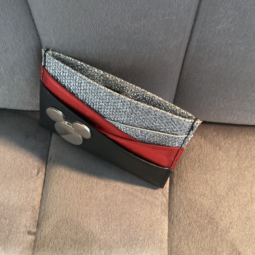 CardHolder - Picture 3 of 3